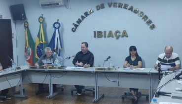 Câmara de Ibiaçá apreciou seis PLs na primeira Sessão Extraordinária de 2023